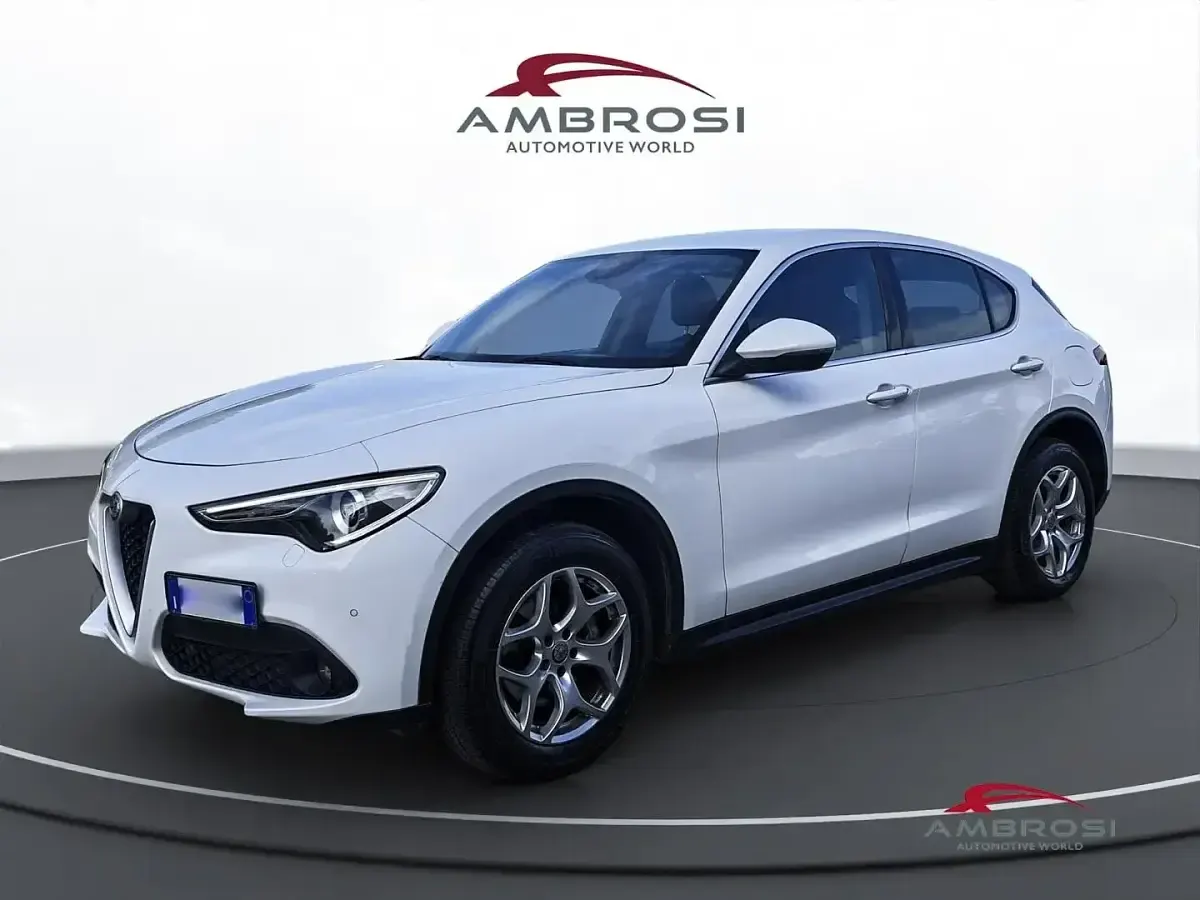 Usata Alfa Romeo Stelvio Veloce 209 CV (153 kW) 2021 SUV