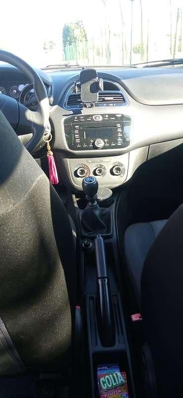 Usata Fiat Grande Punto 69 CV (50 kW) 2016 Nero Utilitaria