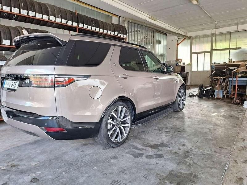 Usata Land Rover Discovery 5 SE Dynamic 249 CV (183 kW) 2021 SUV
