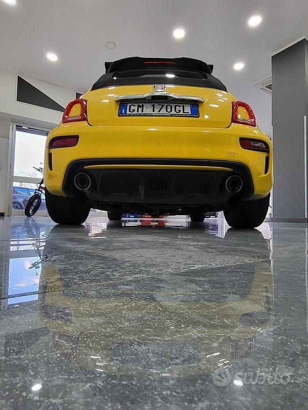 Usata Abarth 595 Turismo 165 CV (121 kW) 2017 Giallo Utilitaria