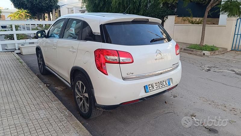 Usata Citroën C4 Aircross 150 CV (110 kW) 2012 Bianco SUV