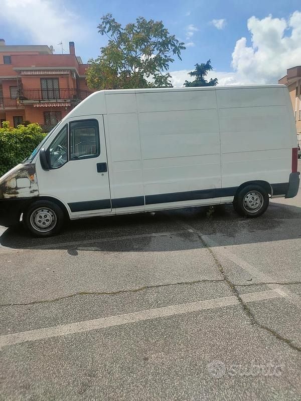 Usata Fiat Ducato 86 CV (63 kW) 2005 Furgone