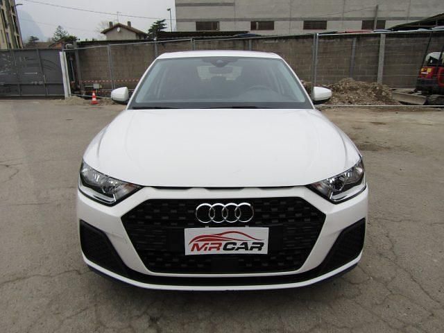 Usata Audi A1 Sportback S-Line 95 CV (69 kW) 2023 Candy white Utilitaria
