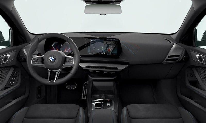 Nuova BMW 118 M Sport 150 CV (110 kW) 2026 Nero / metallizzato Utilitaria