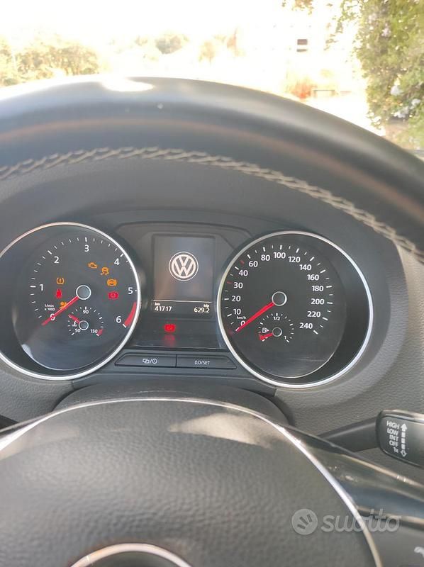 Usata VW Polo 75 CV (55 kW) 2014 Bianco Utilitaria