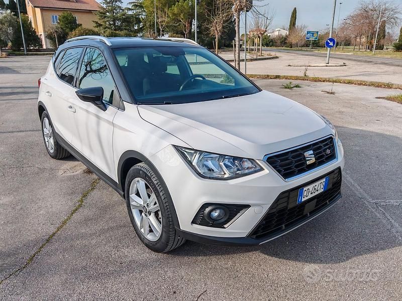 Usata Seat Arona FR 90 CV (66 kW) 2020 Bianco SUV