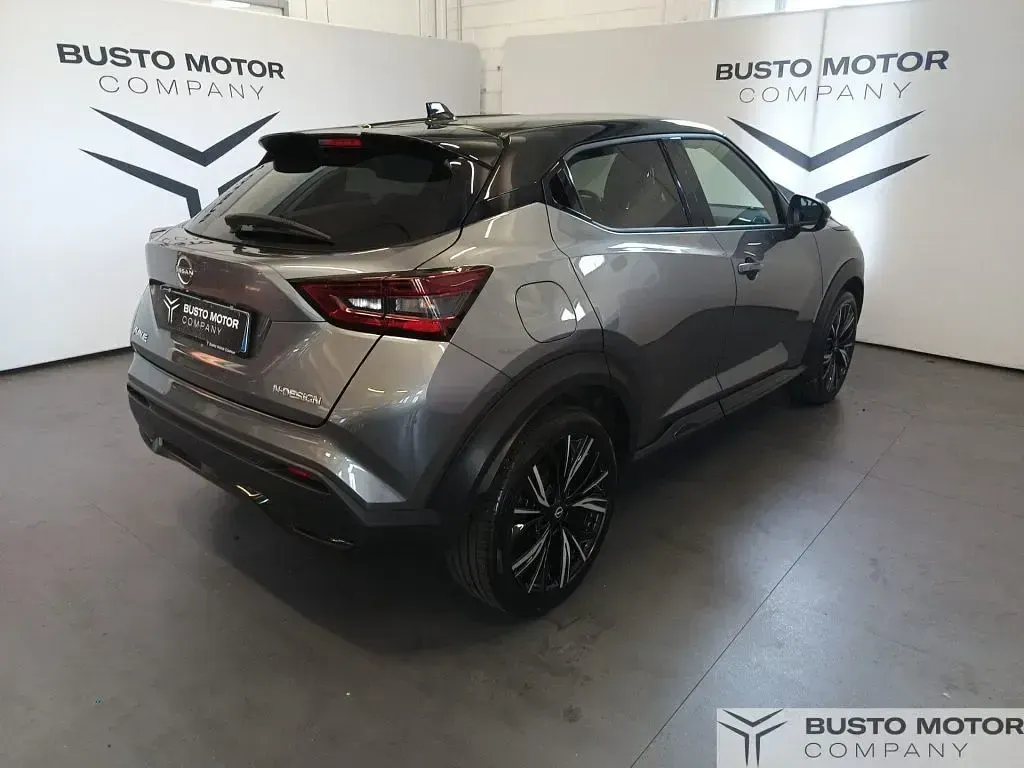 Usata Nissan Juke 114 CV (83 kW) 2023 Grigio / metallizzato SUV