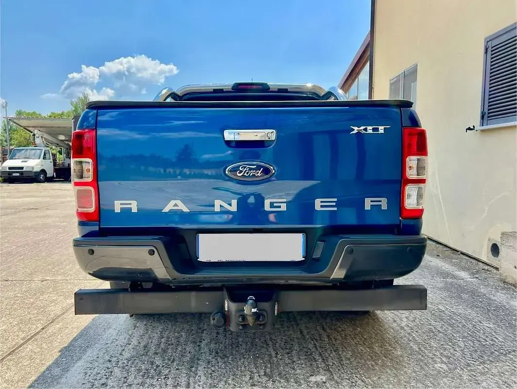 Usata Ford Ranger XLT 160 CV (117 kW) 2018 Blu/azzurro Pick-up