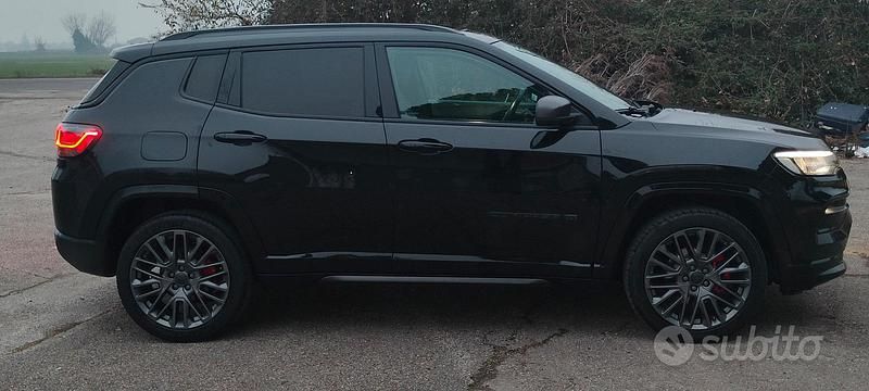 Usata Jeep Compass 150 CV (110 kW) 2022 Nero SUV