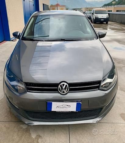 Usata VW Polo 75 CV (55 kW) 2014 Antracite metallizzato Berlina