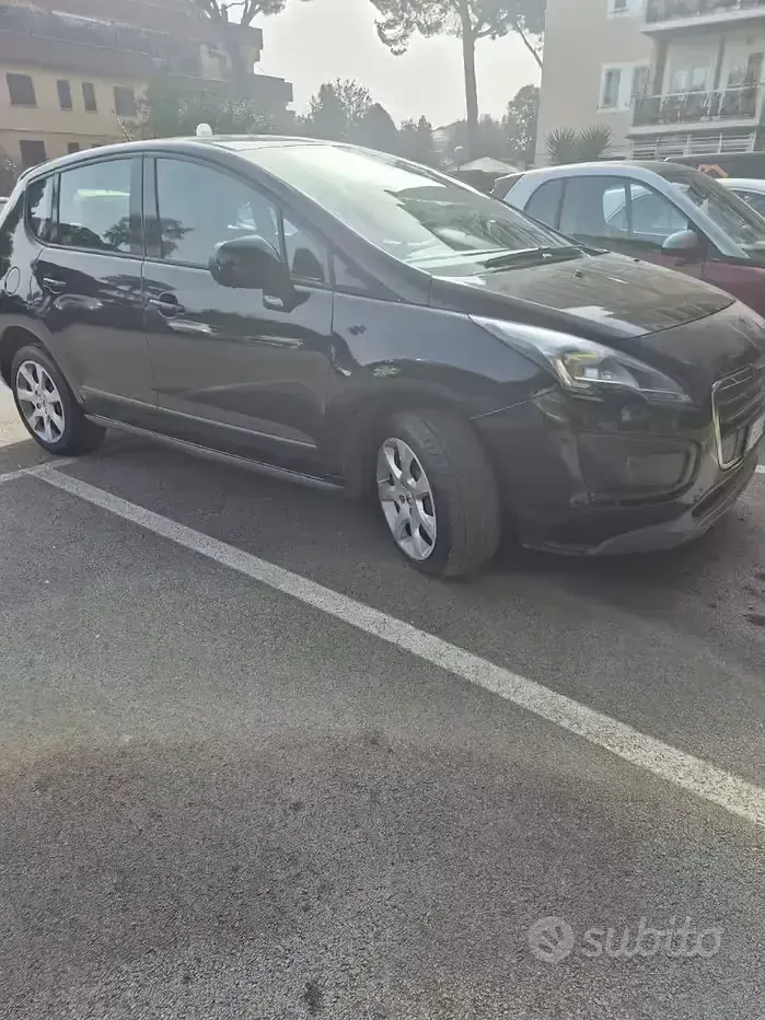 Usata Peugeot 3008 120 CV (88 kW) 2015 Station wagon