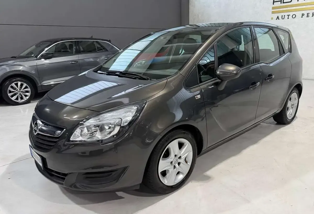Usata Opel Meriva 95 CV (69 kW) 2016 Other Monovolume