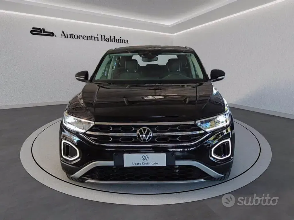 Usata VW T-Roc Style 110 CV (80 kW) 2023 Nero SUV