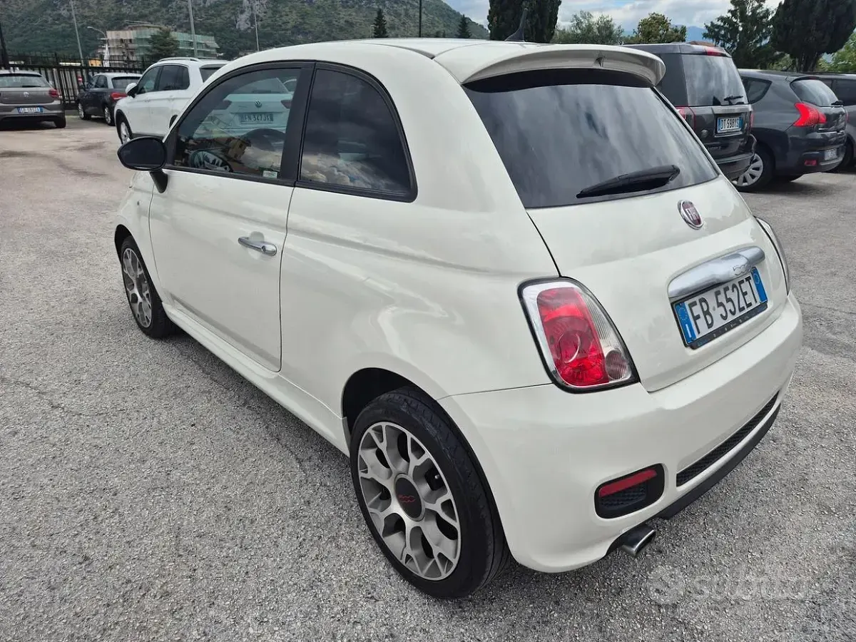 Usata Fiat 500S S 95 CV (69 kW) 2015 Bianco Utilitaria