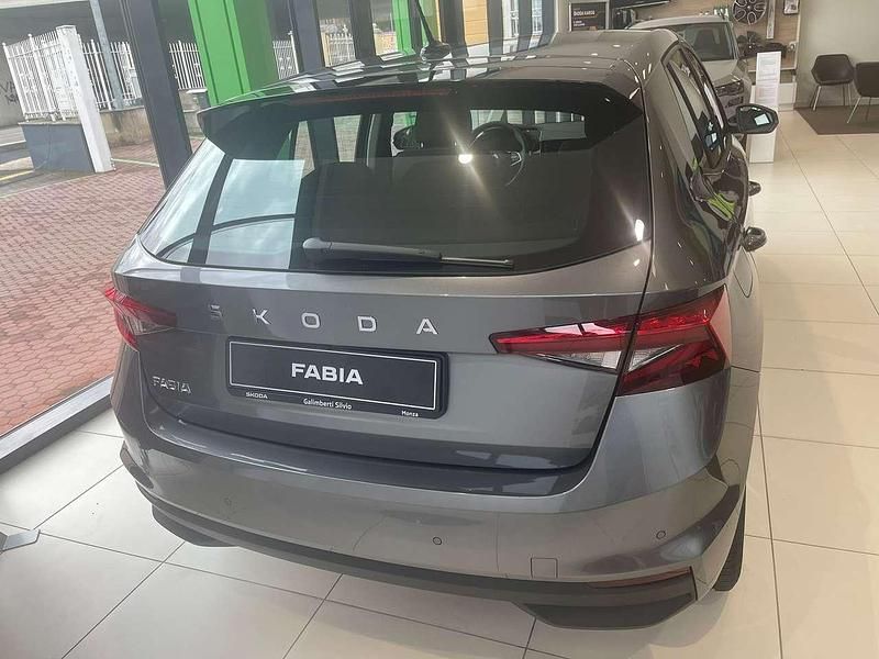 Nuova Skoda Fabia 80 CV (58 kW) 2026 Grigio grafite metallizzato Utilitaria