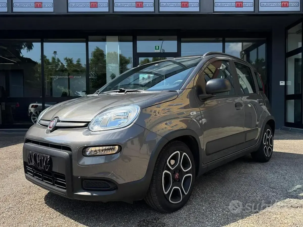 Usata Fiat Panda City Life 69 CV (50 kW) 2022 Grigio Utilitaria