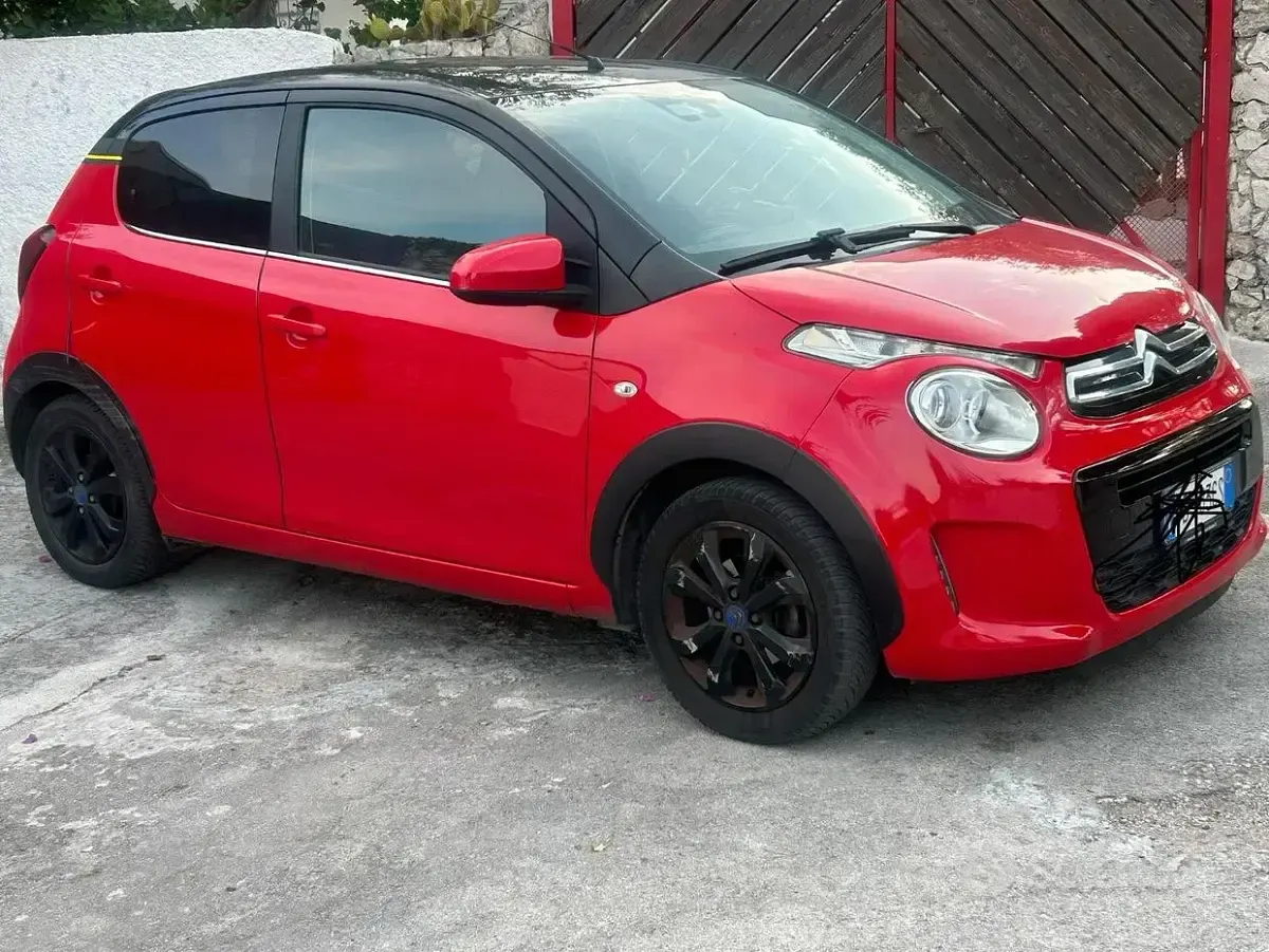 Usata Citroën C1 68 CV (50 kW) 2021 Rosso Utilitaria
