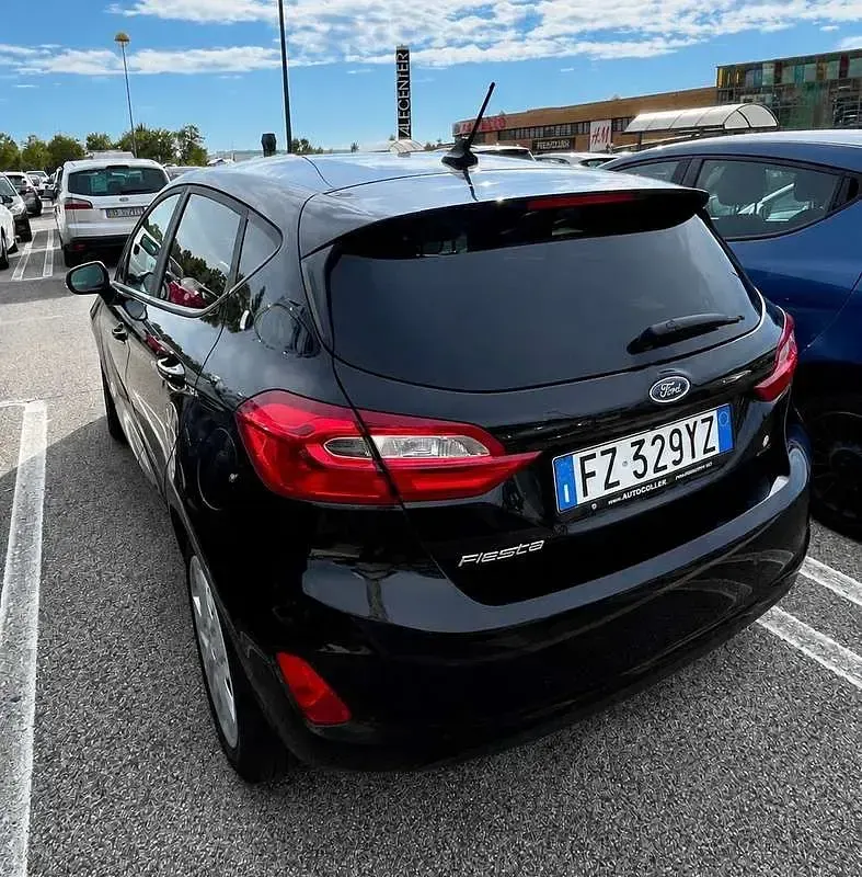 Usata Ford Fiesta S 75 CV (55 kW) 2020 Nero Utilitaria