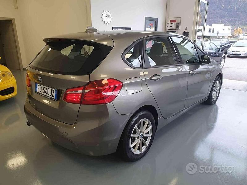 Usata BMW 216 Active Tourer 116 CV (85 kW) 2016 Grigio Monovolume