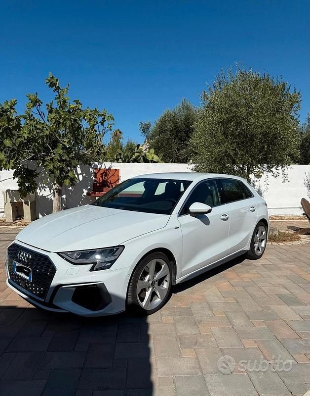 Usata Audi A3 S-Line 116 CV (85 kW) 2021 Bianco Berlina