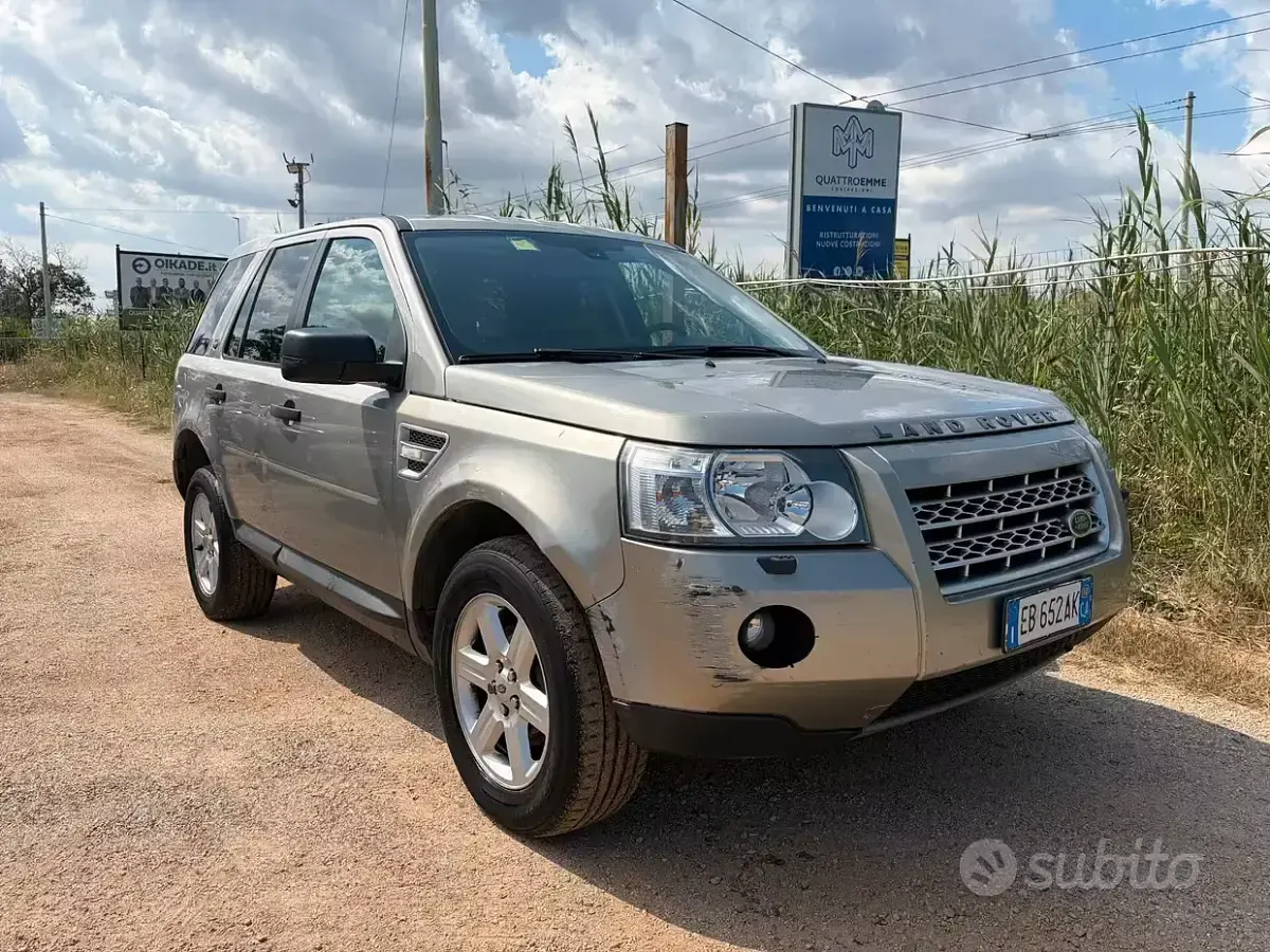 Usata Land Rover Freelander 2 160 CV (117 kW) 2010 Grigio SUV