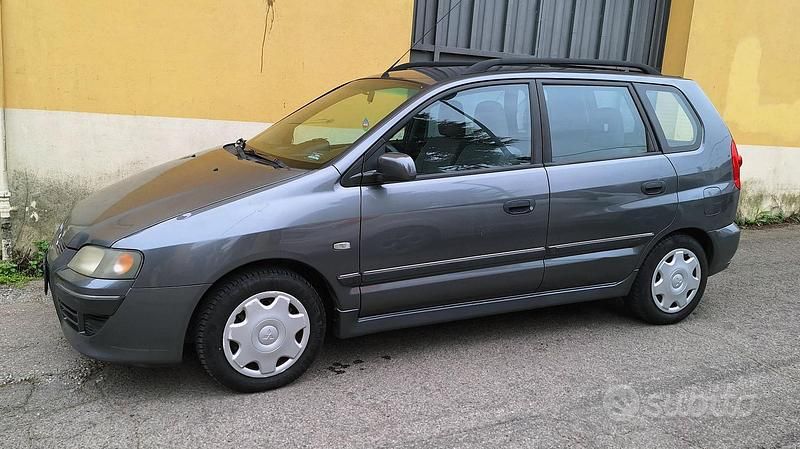 Usata Mitsubishi Space Star 2003 Grigio Monovolume