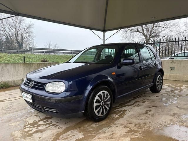 Usata VW Golf 101 CV (74 kW) 1998 Blu Berlina