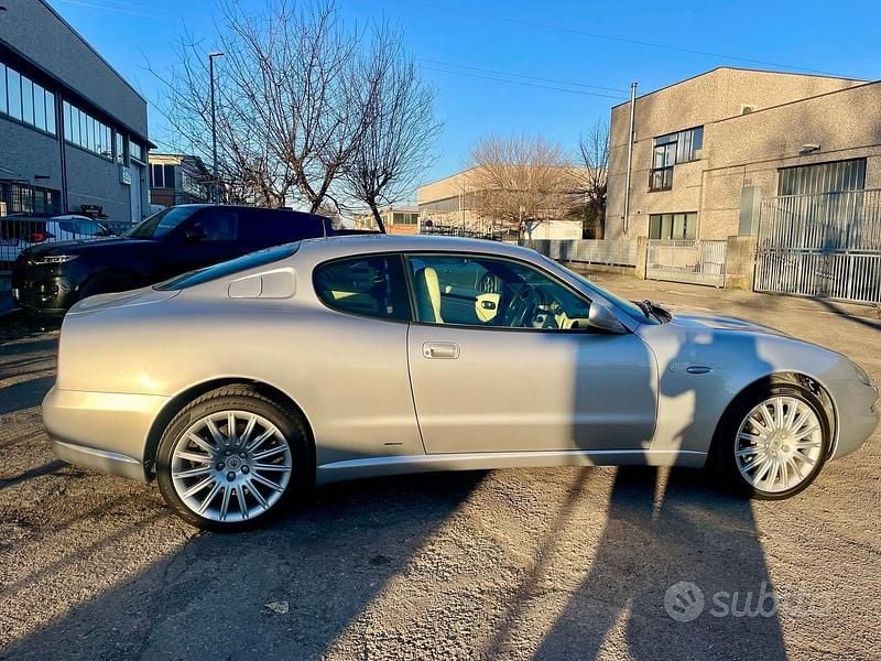 Usata Maserati Coupé 390 CV (286 kW) 2003 Argento Coupé