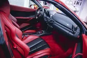Usata Ferrari 458 570 CV (419 kW) 2015 Rosso Cabrio
