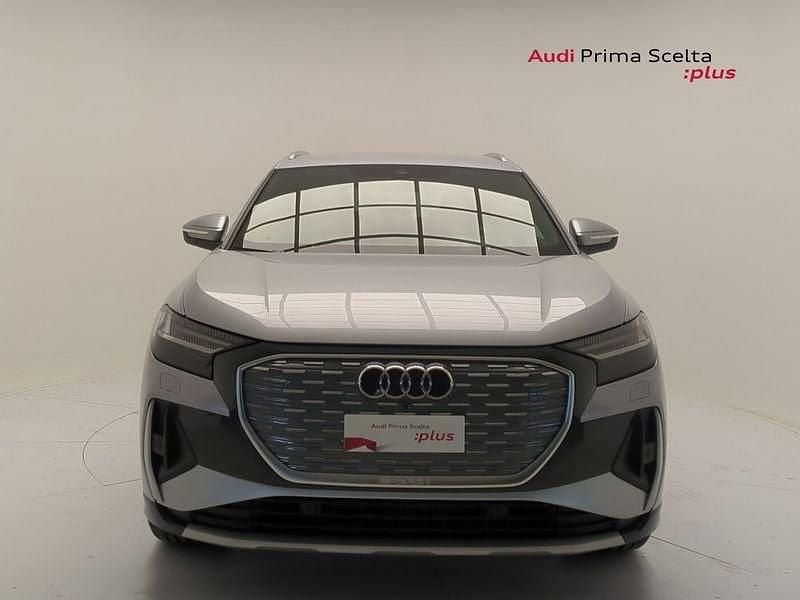 Usata Audi Q4 e-tron S-Line 210 kW (286 CV) 2024 Argento fioretto SUV