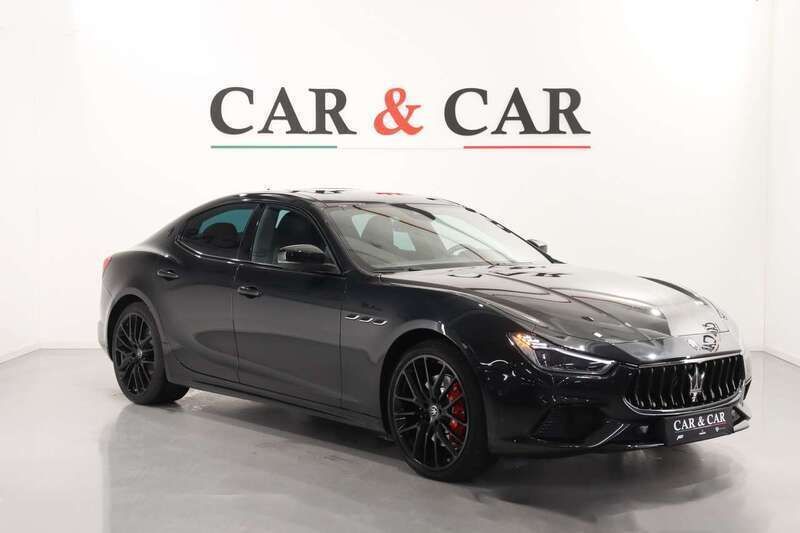 Nero assoluto micalizzato Nuova 2024 Maserati Ghibli Coupé | 99.000 € - Immagine 1/4