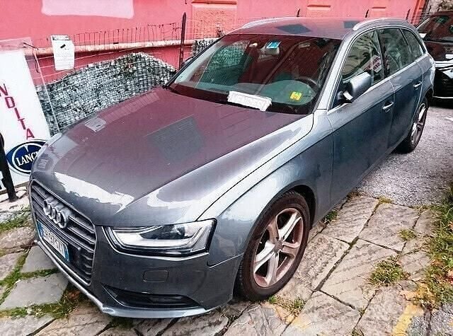 Usata Audi A4 Business Plus 177 CV (130 kW) 2012 Grigio Station wagon