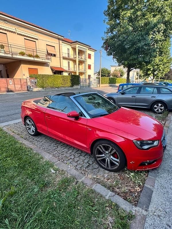 Usata Audi A3 Cabriolet S-Line 180 CV (132 kW) 2015 Rosso Cabrio