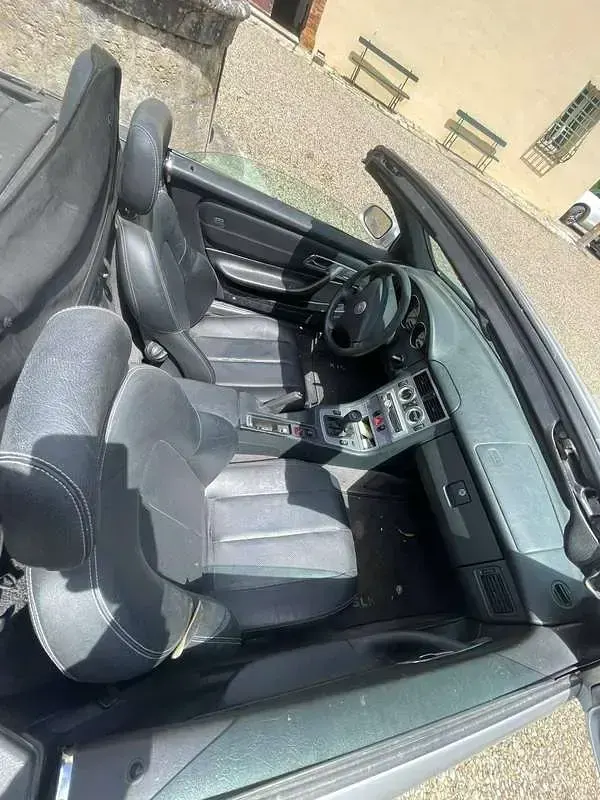 Usata Mercedes SLK230 197 CV (144 kW) 2001 Argento Cabrio