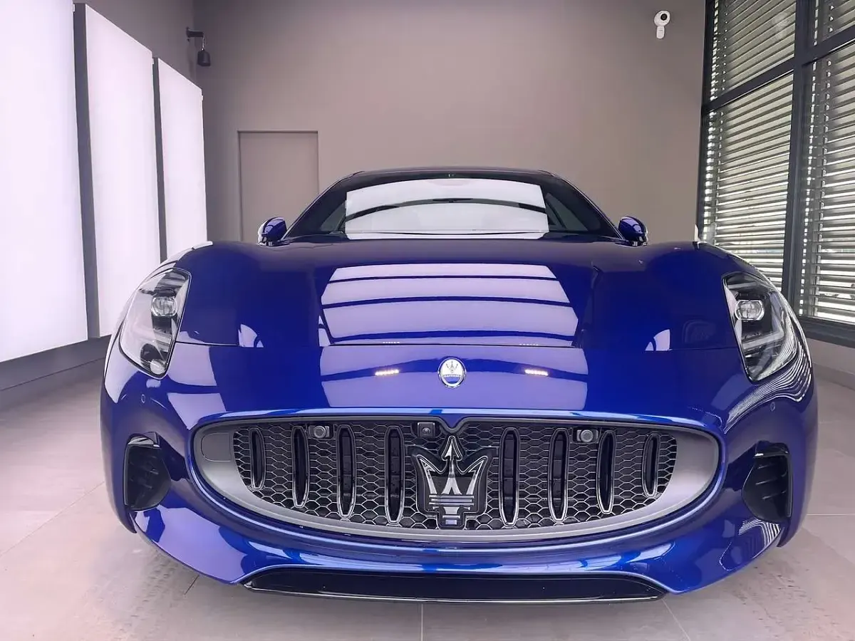 Nuova Maserati Granturismo 559 kW (761 CV) 2025 Blu emozione Coupé