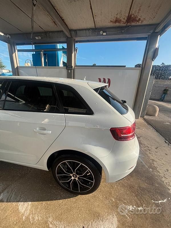Usata Audi A3 116 CV (85 kW) 2018 Bianco Berlina