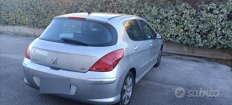Usata Peugeot 308 110 CV (80 kW) 2010 Grigio Berlina