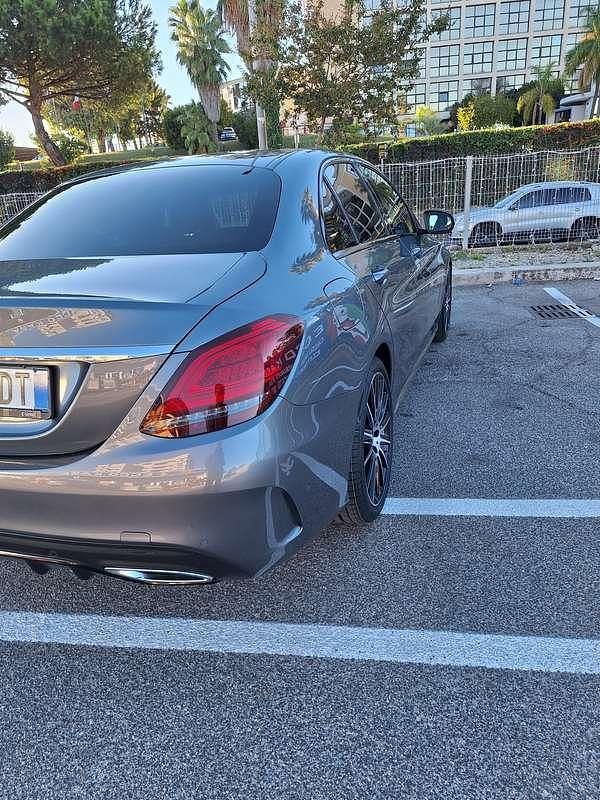Usata Mercedes C220 Premium 194 CV (142 kW) 2020 Grigio Berlina