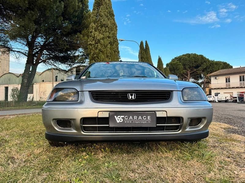 Usata Honda Civic 126 CV (92 kW) 1995 Argento Berlina