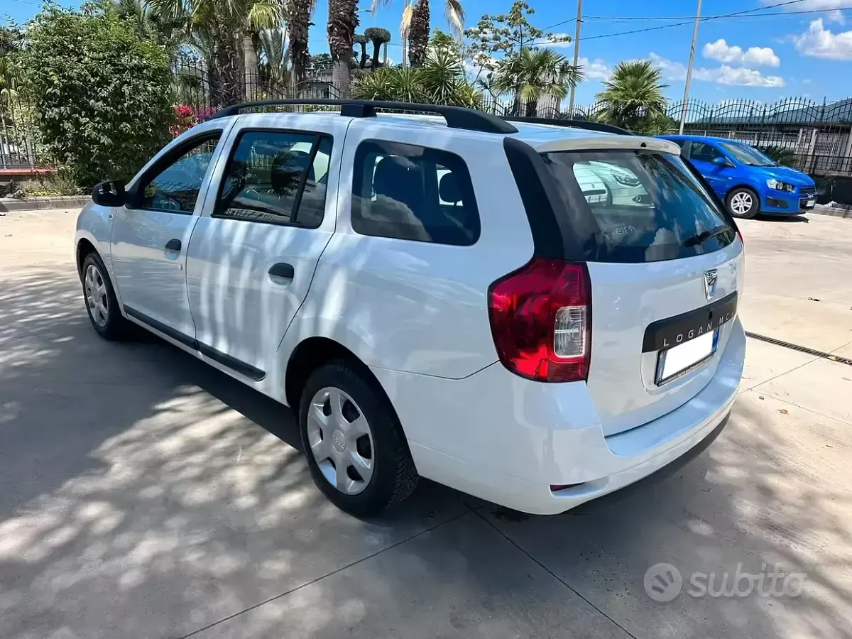Usata Dacia Logan MCV 72 CV (52 kW) 2015 Bianco Station wagon