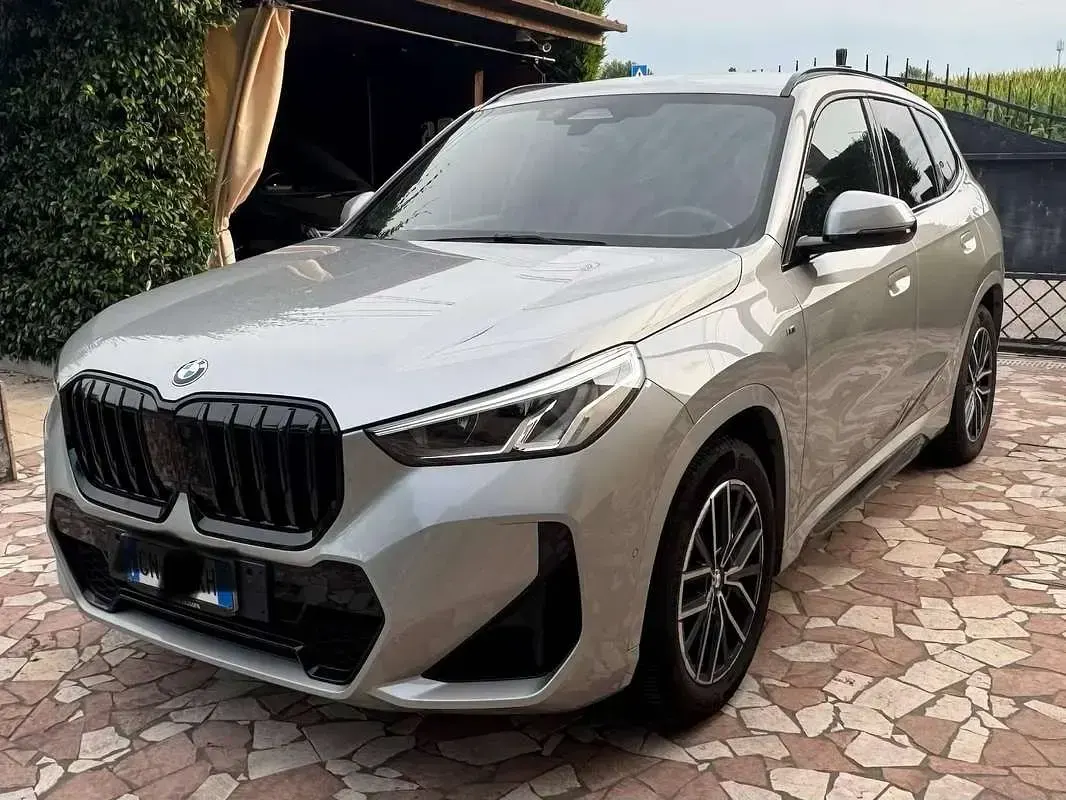 Usata BMW X1 M Sport 150 CV (110 kW) 2023 Argento SUV