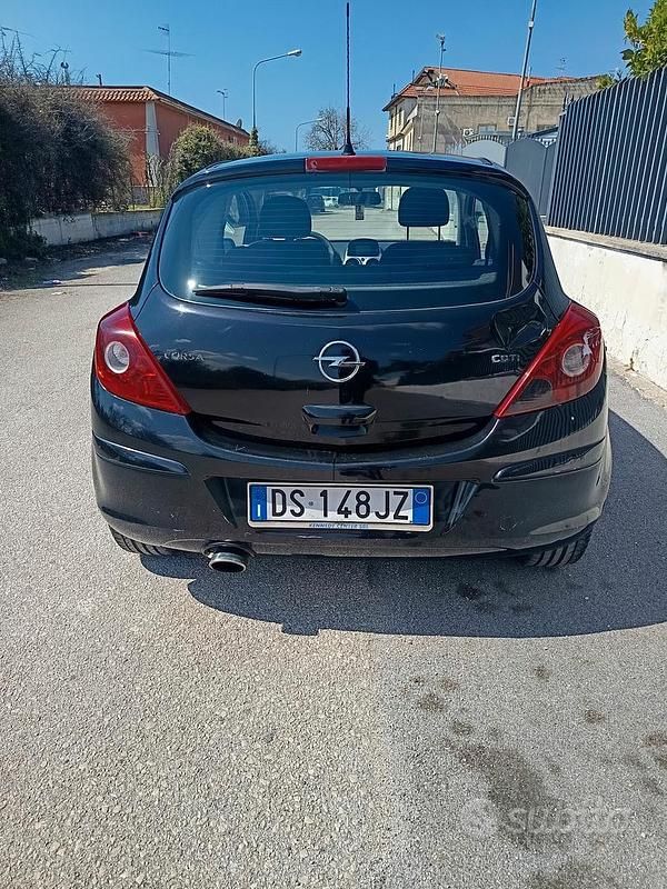 Usata Opel Corsa 2008 Nero Utilitaria