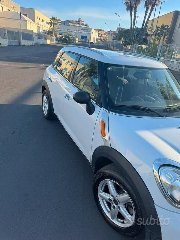 Usata Mini One D Countryman 2011 Bianco SUV