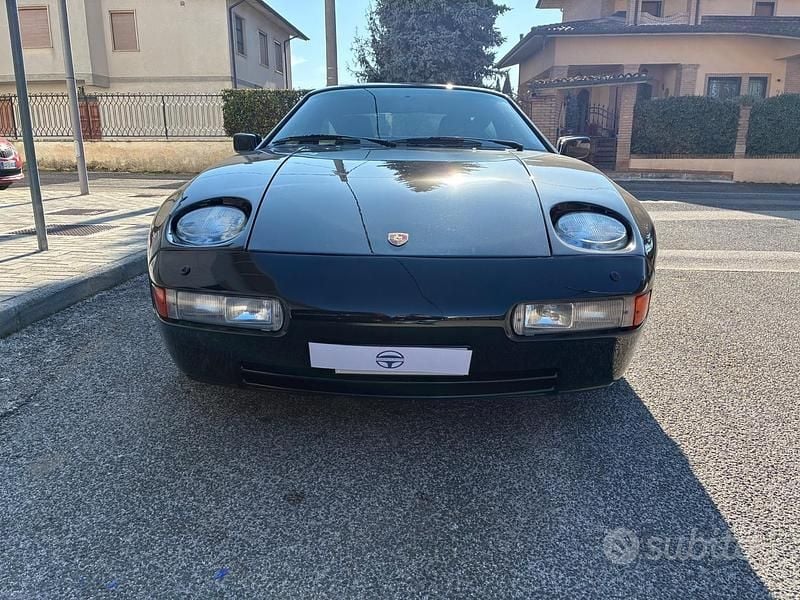 Usata Porsche 928 330 CV (242 kW) 1990 Nero Coupé