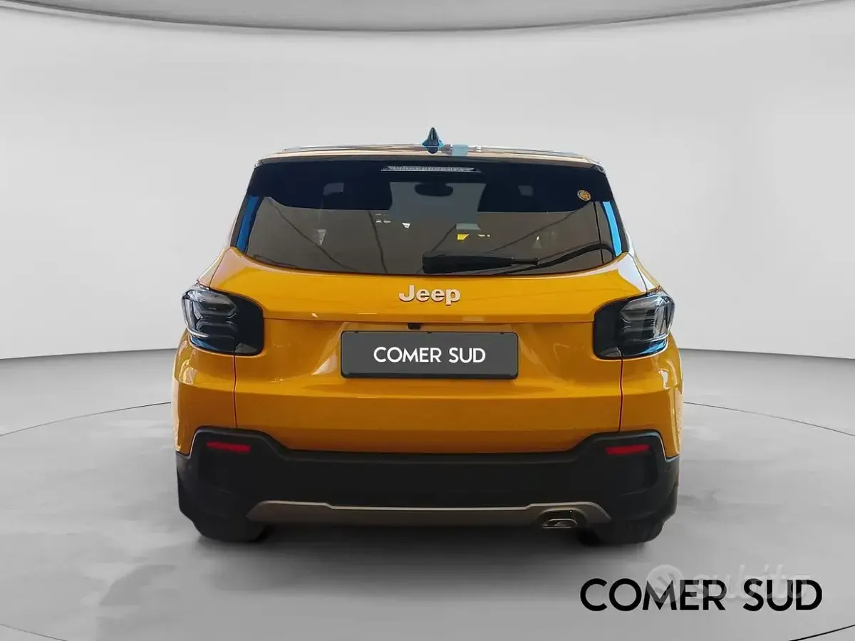 Usata Jeep Avenger Summit 101 CV (74 kW) 2024 Giallo SUV