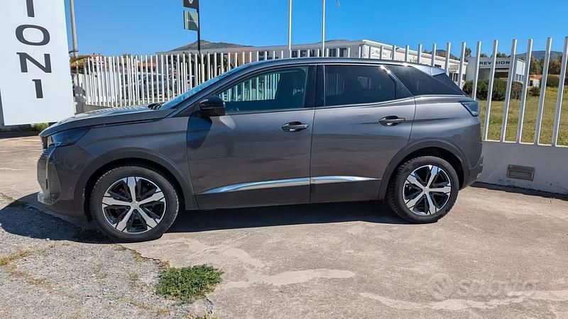 Usata Peugeot 3008 Allure 131 CV (96 kW) 2022 Grigio SUV