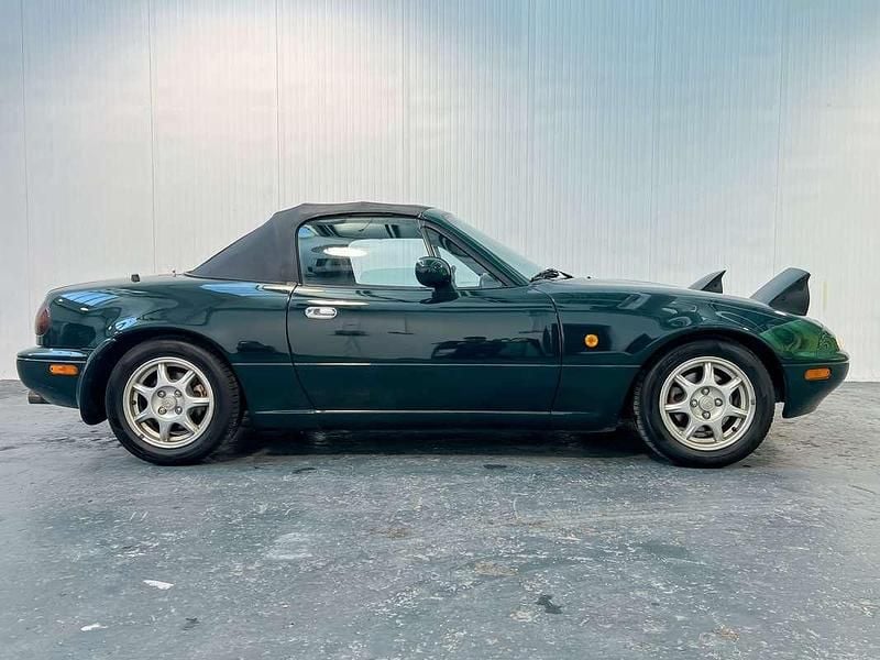 Usata Mazda MX5 131 CV (96 kW) 1995 Verde Cabrio