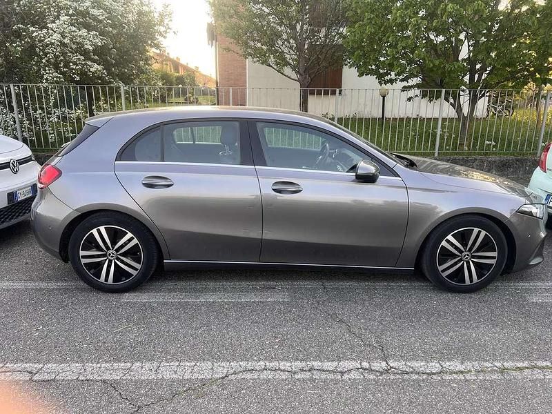 Usata Mercedes A180 116 CV (85 kW) 2020 Berlina