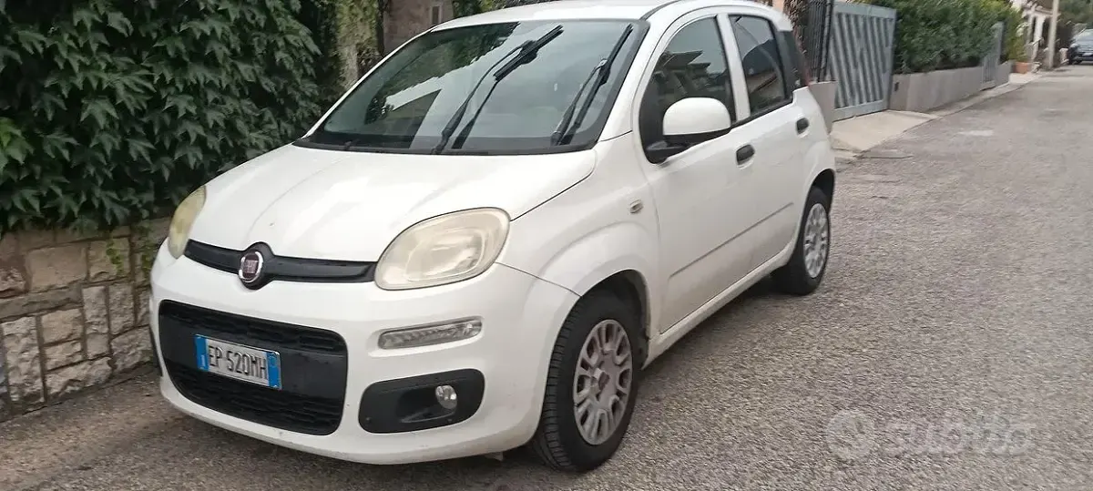 Usata Fiat Panda 69 CV (50 kW) 2012 Bianco Utilitaria