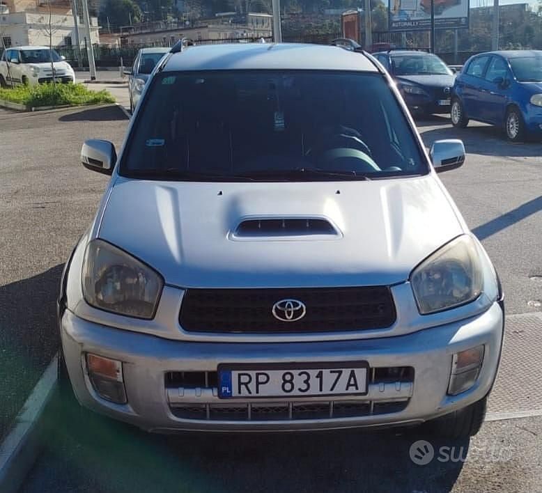 Usata Toyota RAV4 116 CV (85 kW) 2003 SUV